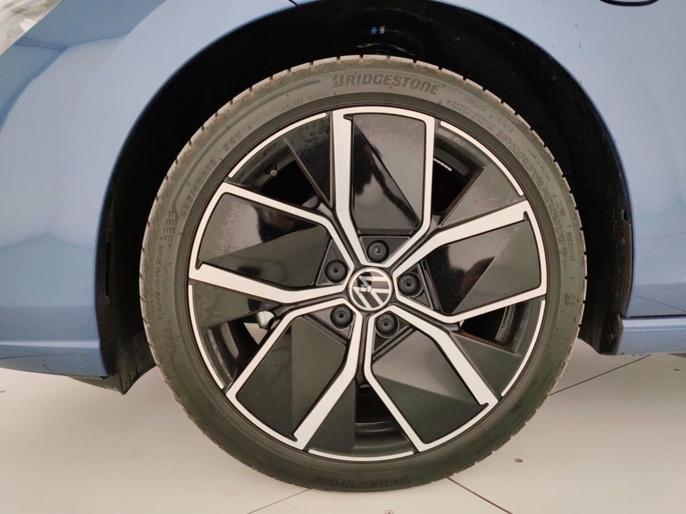 Volkswagen Golf usata a Massa-Carrara (6)