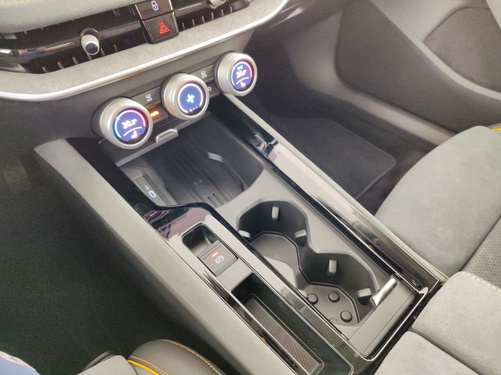 Skoda Superb Station Wagon nuova a Massa-Carrara (12)
