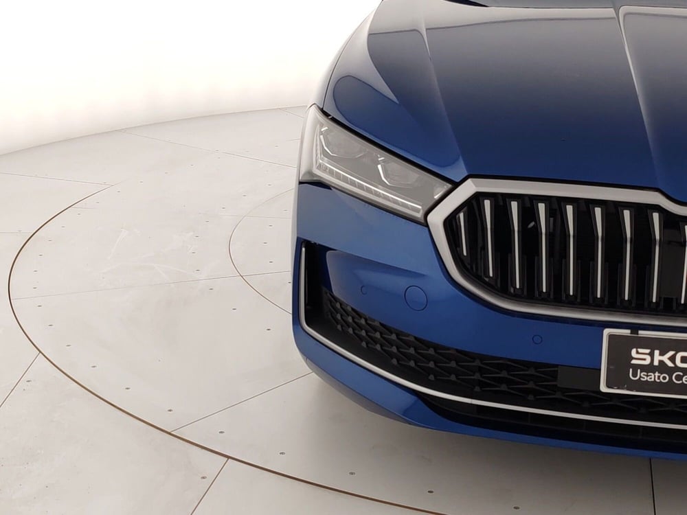 Skoda Superb Station Wagon nuova a Massa-Carrara (5)