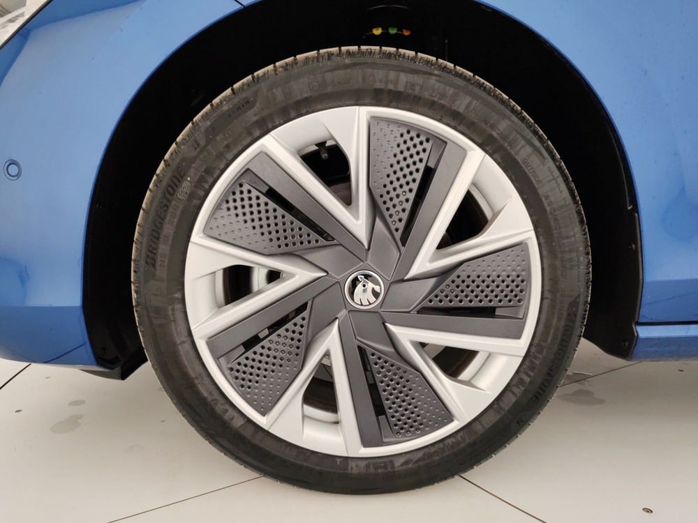 Skoda Superb Station Wagon nuova a Massa-Carrara (6)