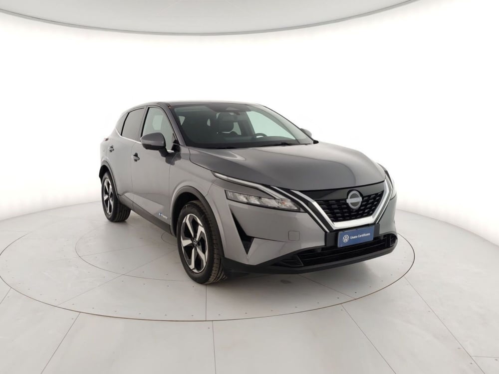 Nissan Qashqai usata a Massa-Carrara (4)