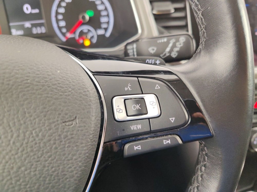 Volkswagen T-Roc usata a Massa-Carrara (13)
