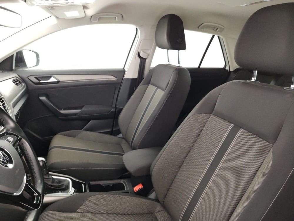Volkswagen T-Roc usata a Massa-Carrara (9)