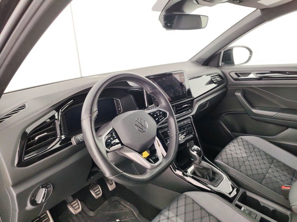 Volkswagen T-Roc usata a Massa-Carrara (7)