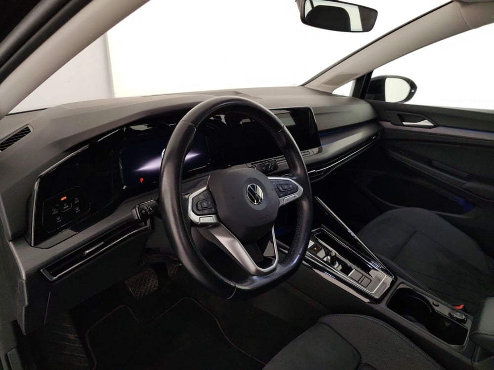 Volkswagen Golf usata a Massa-Carrara (8)
