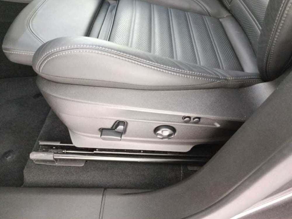 Alfa Romeo Stelvio usata a Treviso (13)