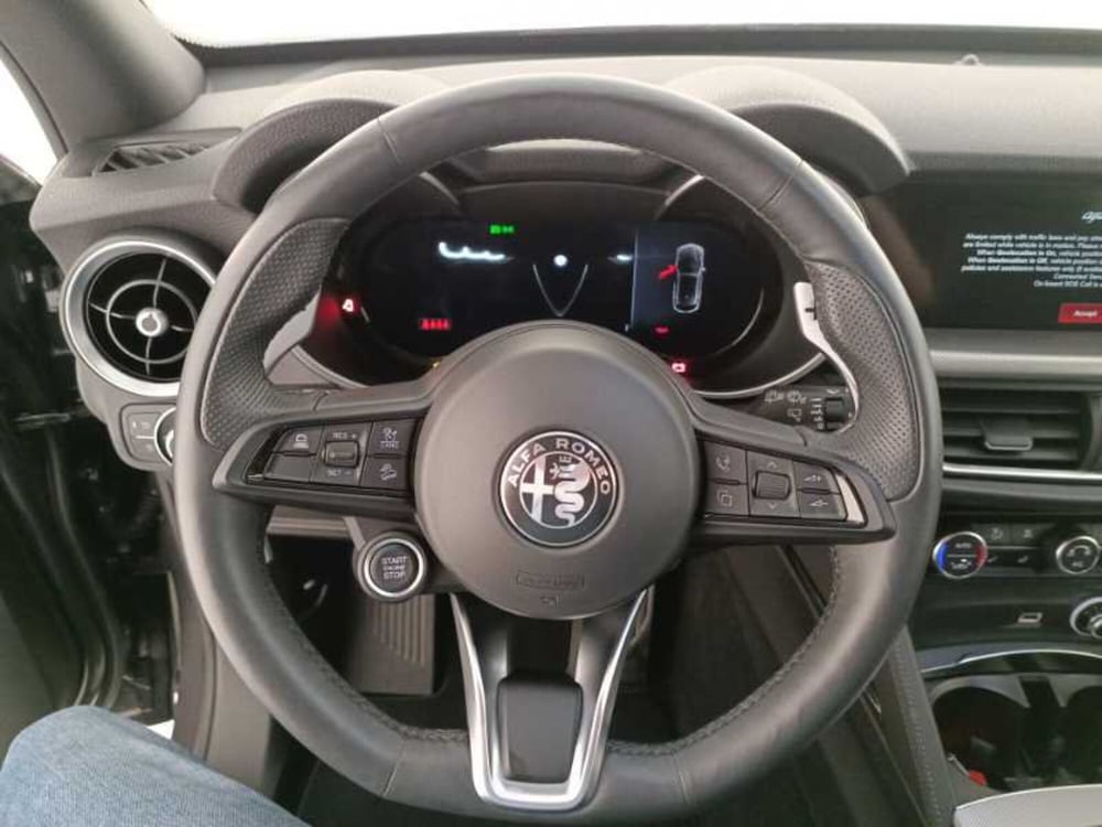Alfa Romeo Stelvio usata a Treviso (15)