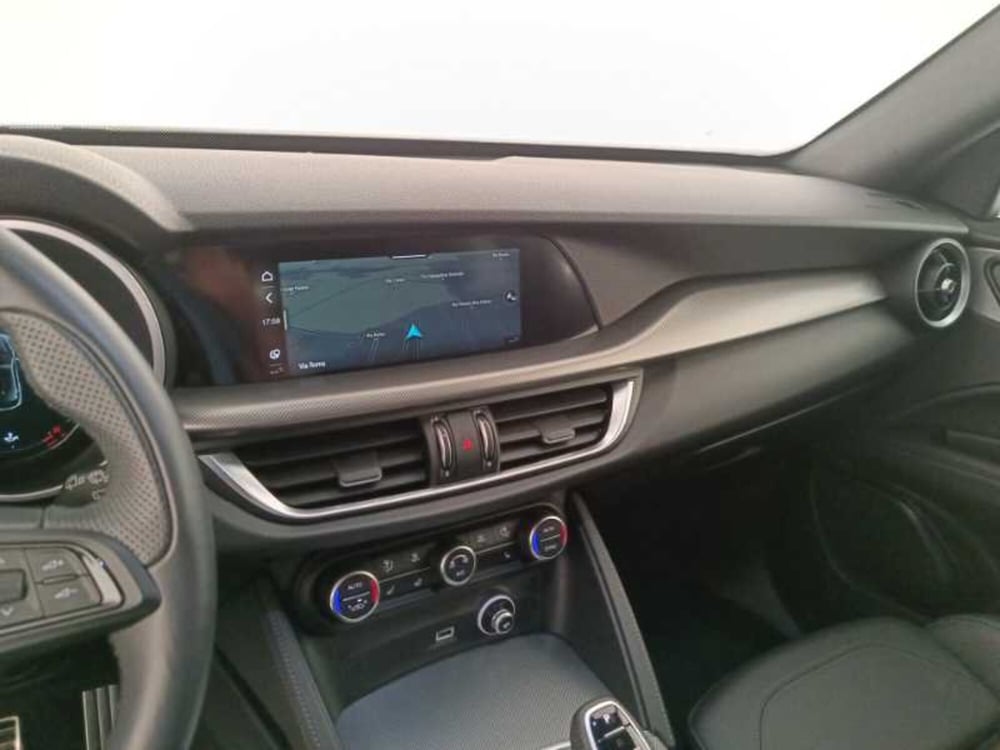 Alfa Romeo Stelvio usata a Treviso (18)