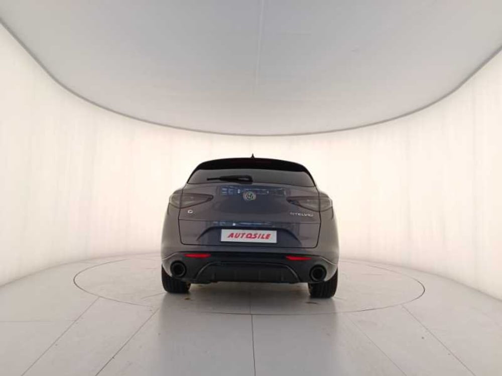 Alfa Romeo Stelvio usata a Treviso (5)