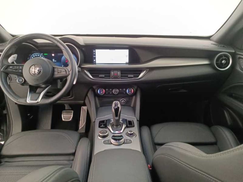 Alfa Romeo Stelvio usata a Treviso (9)