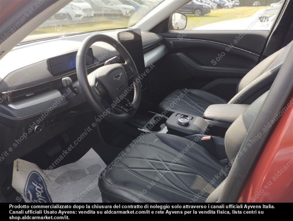 Ford Mustang Mach-E usata a Modena (9)