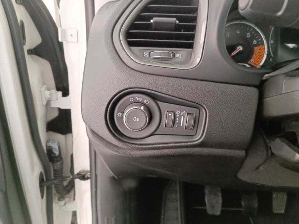 Jeep Renegade usata a Treviso (13)