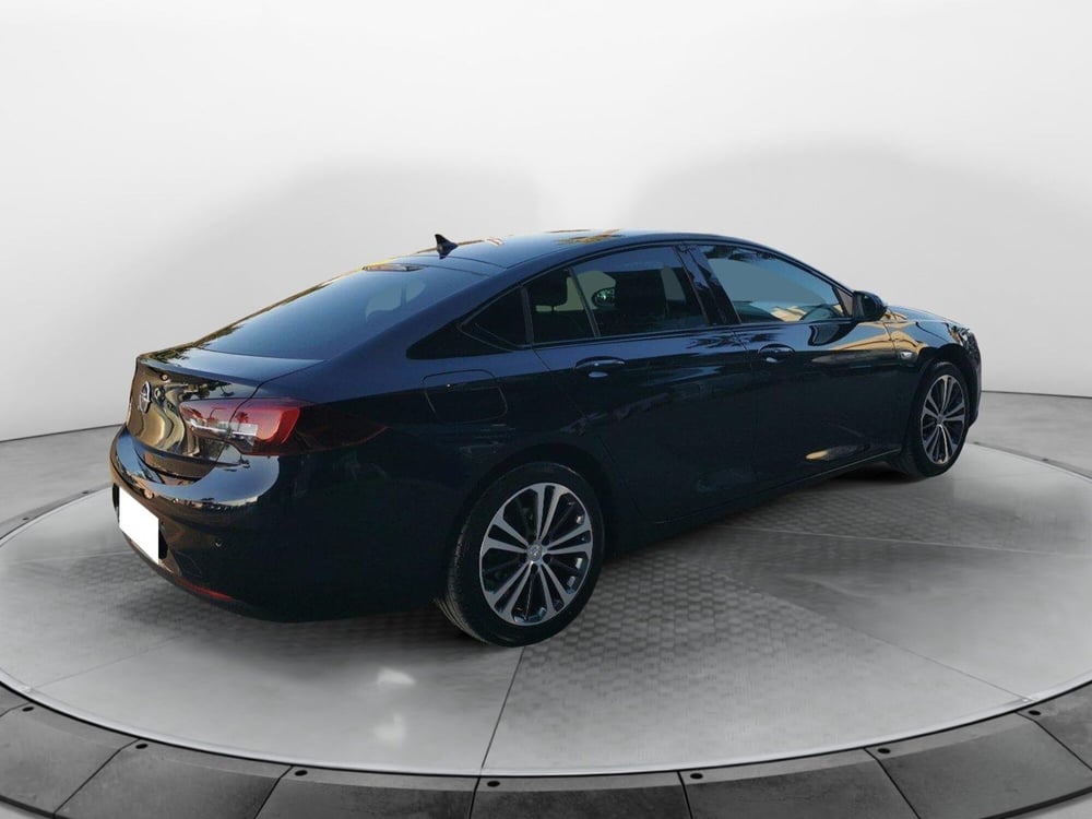 Opel Insignia usata a Taranto (7)