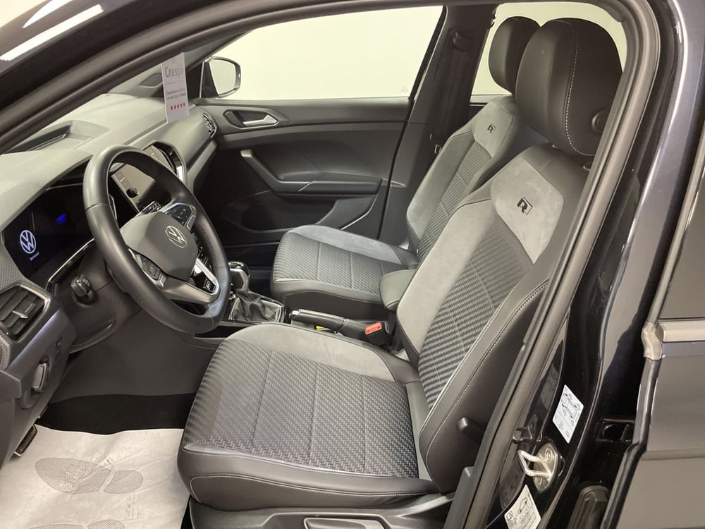 Volkswagen T-Cross usata a Varese (9)