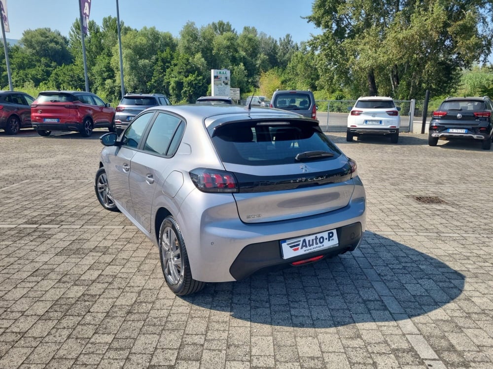 Peugeot 208 usata a Lucca (4)