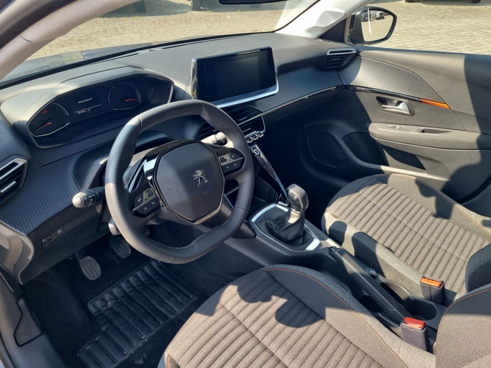 Peugeot 208 usata a Lucca (7)