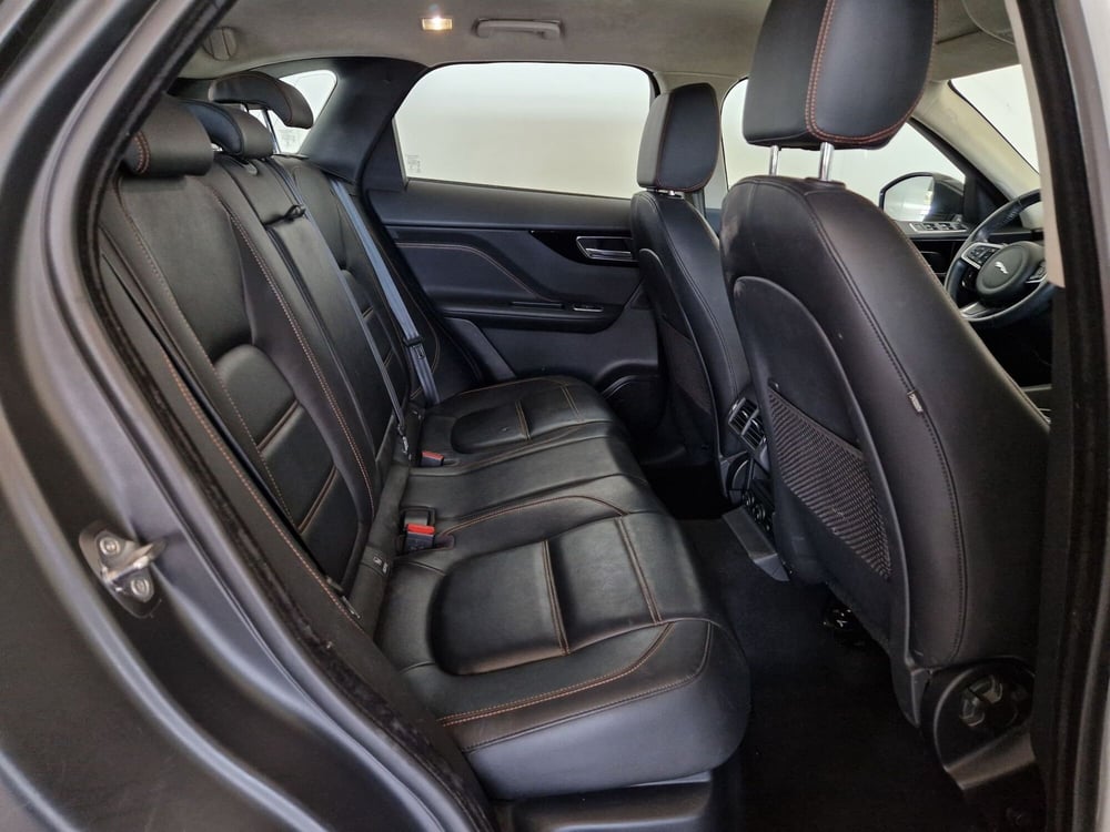 Jaguar F-Pace usata a Modena (5)