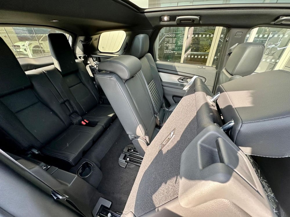Land Rover Discovery Sport usata a Bari (11)