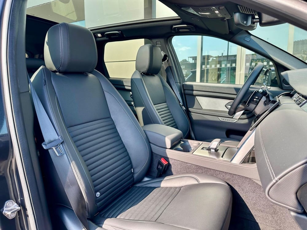 Land Rover Discovery Sport usata a Bari (3)