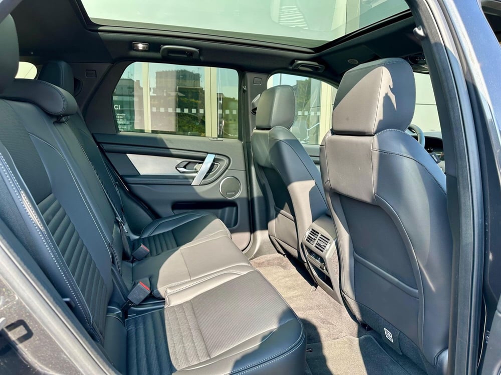 Land Rover Discovery Sport usata a Bari (5)