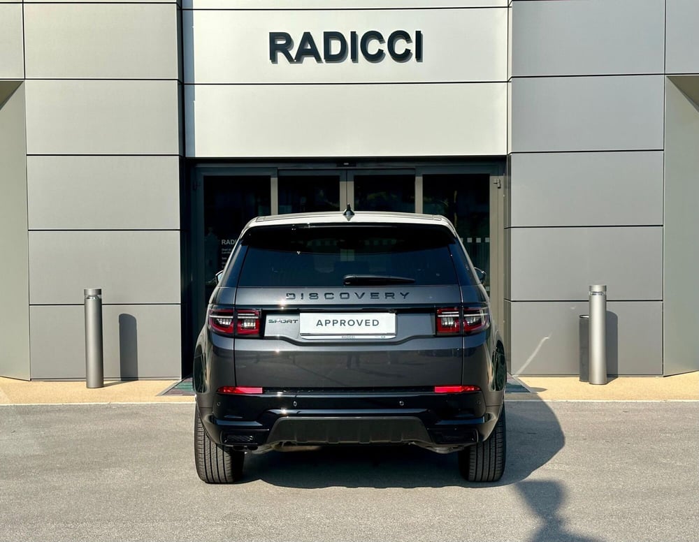 Land Rover Discovery Sport usata a Bari (7)