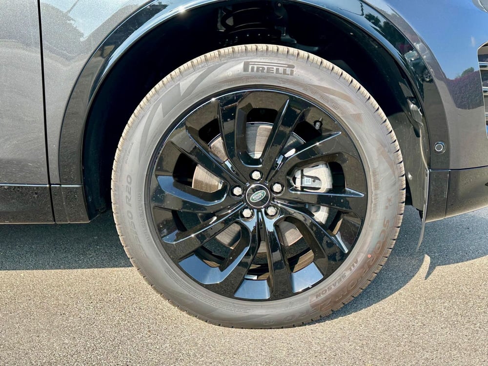Land Rover Discovery Sport usata a Bari (9)