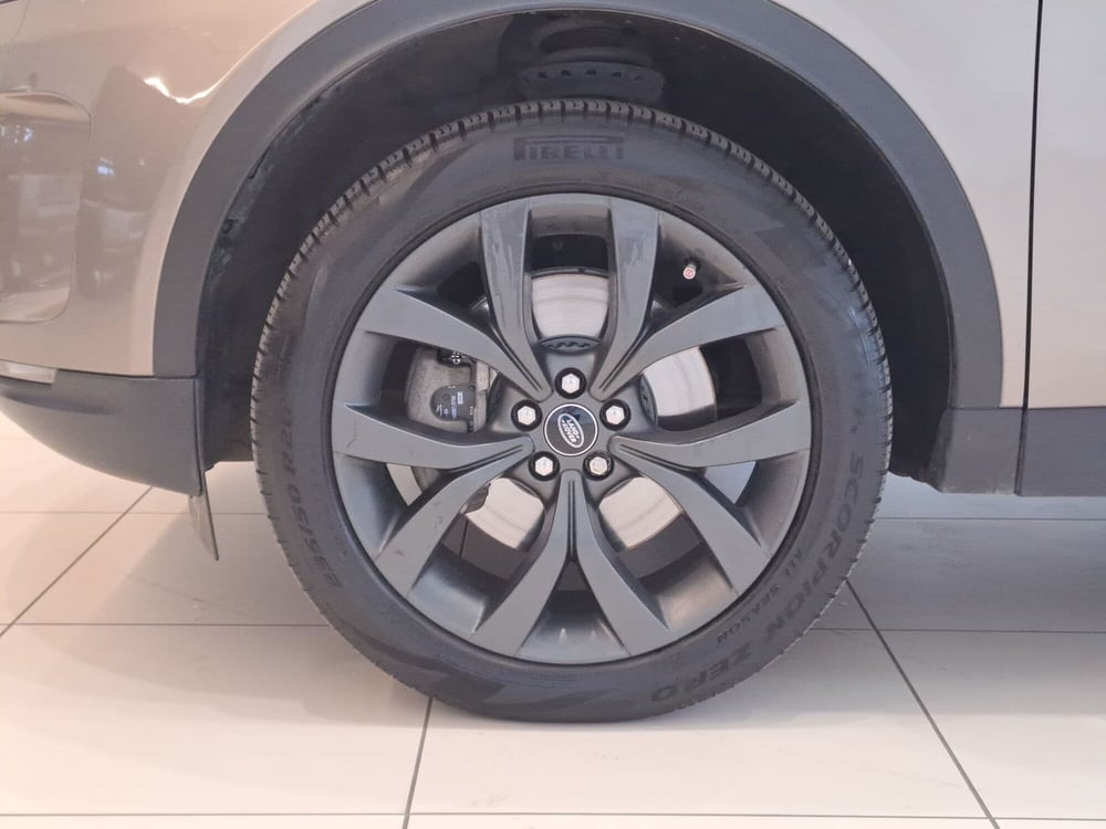 Land Rover Discovery Sport usata a Pavia (9)