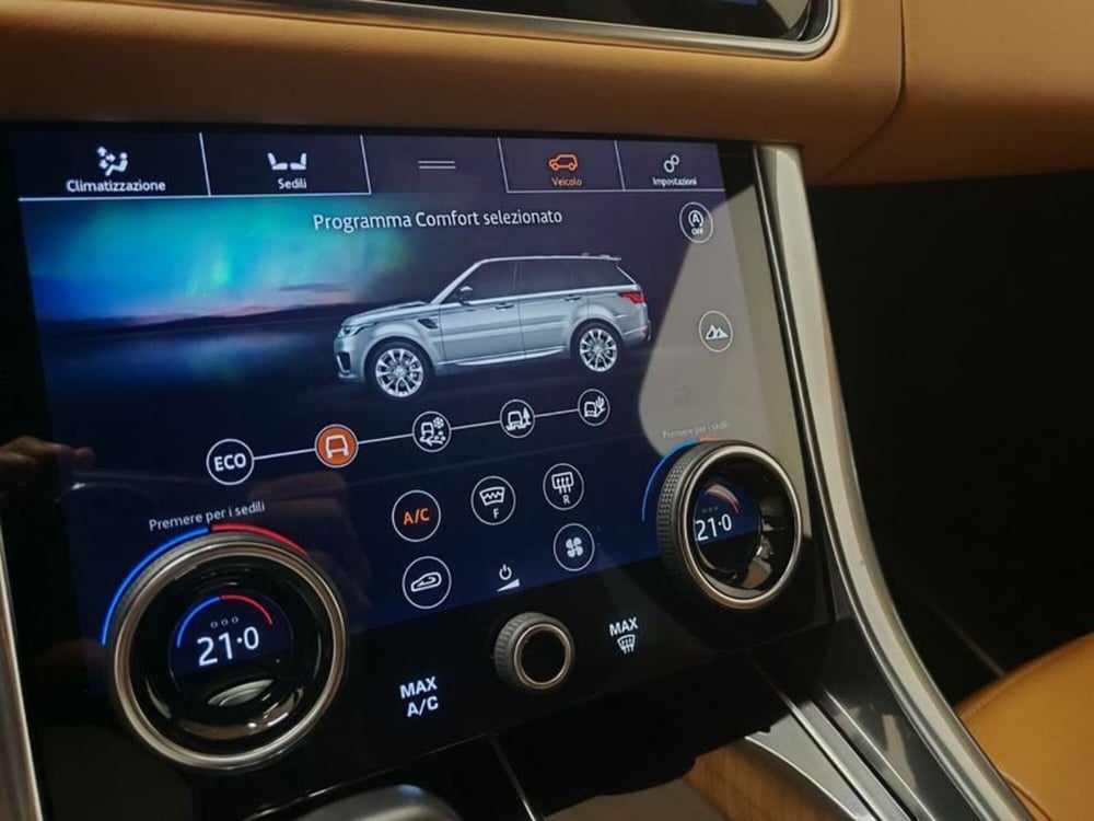 Land Rover Range Rover Sport usata a Novara (12)