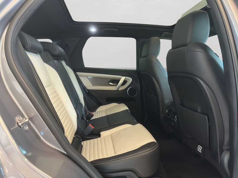 Land Rover Discovery Sport usata a Latina (5)