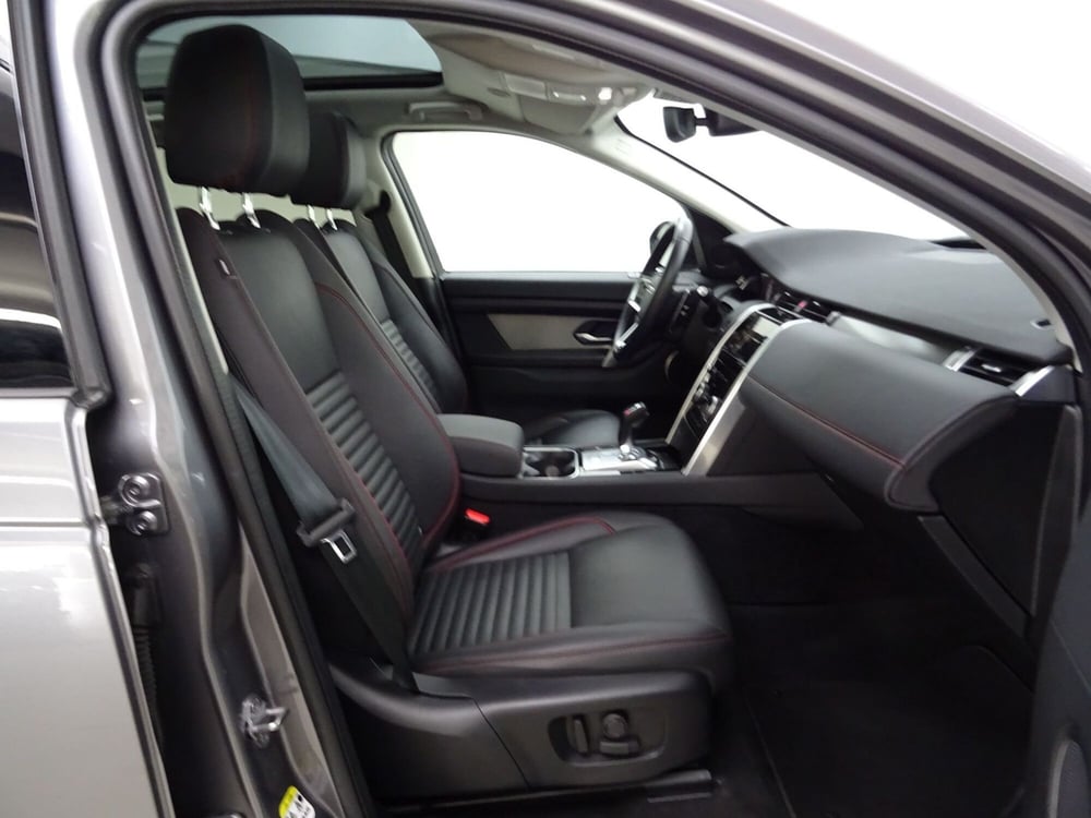 Land Rover Discovery Sport usata a Como (3)