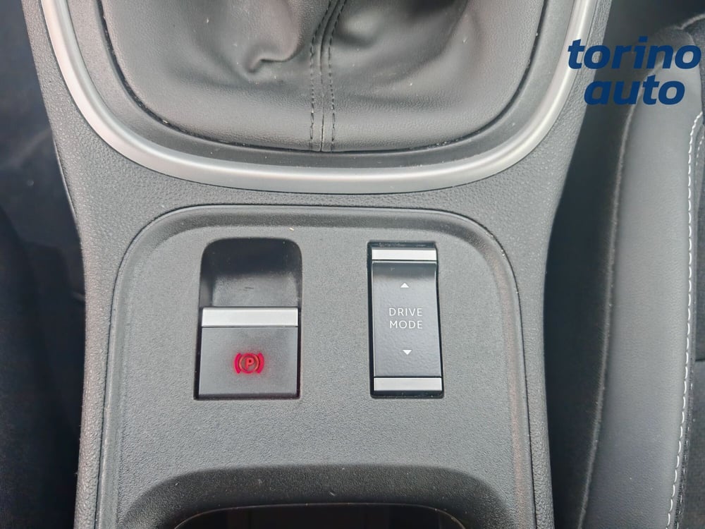 Jeep Avenger usata a Torino (19)