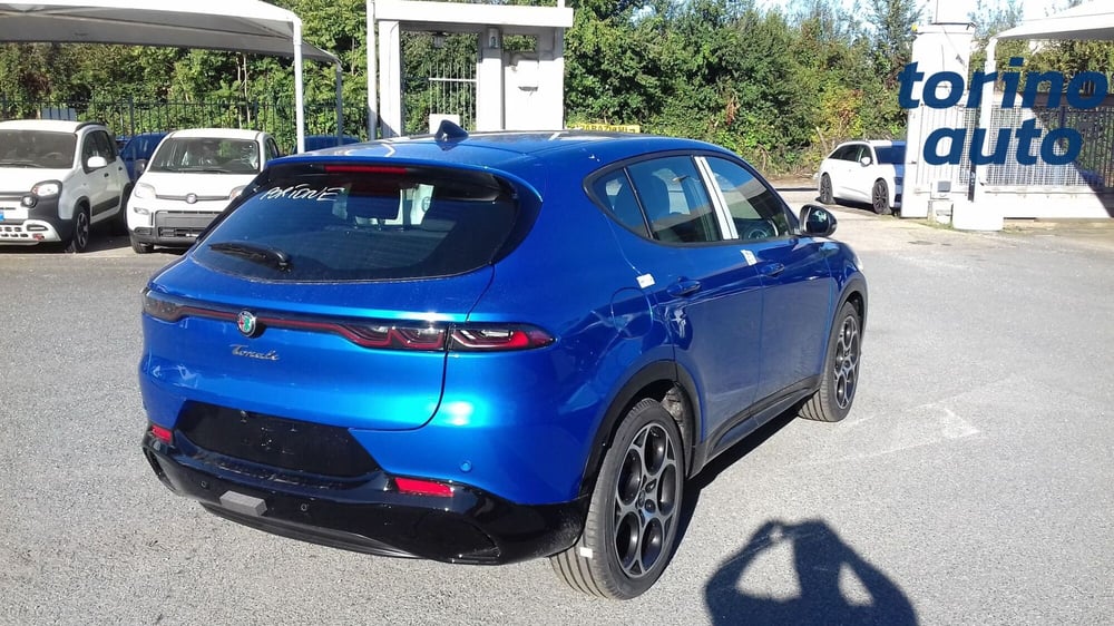 Alfa Romeo Tonale nuova a Torino (4)