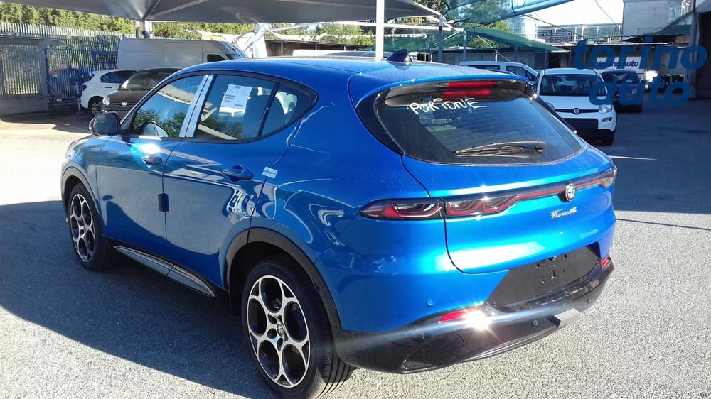 Alfa Romeo Tonale nuova a Torino (5)