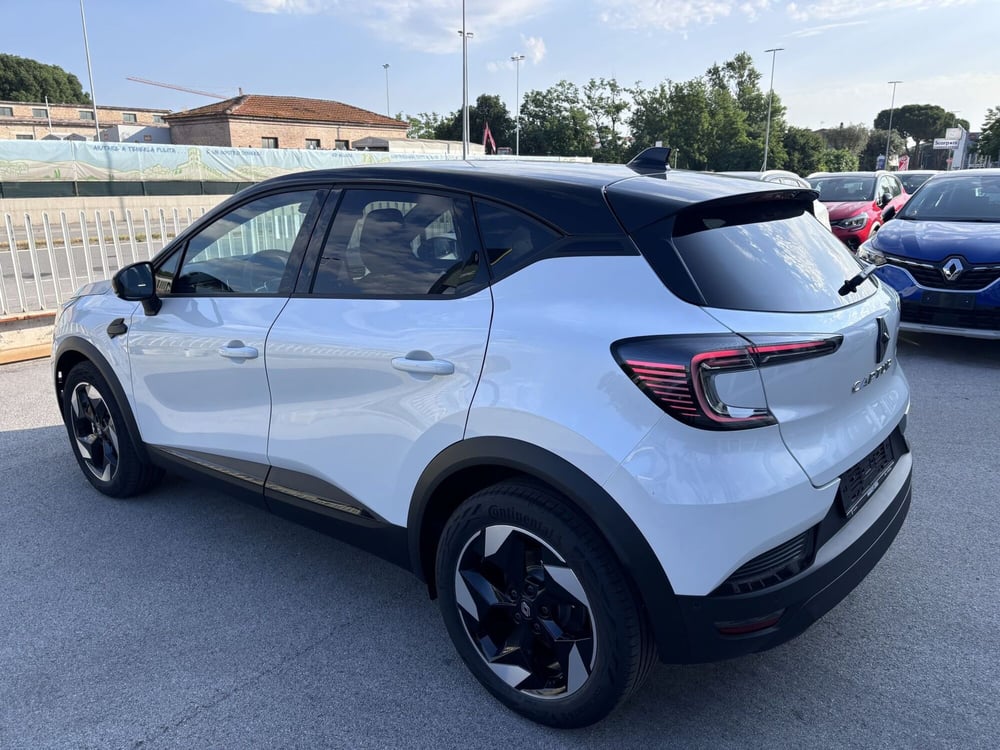 Renault Captur nuova a Ancona (7)