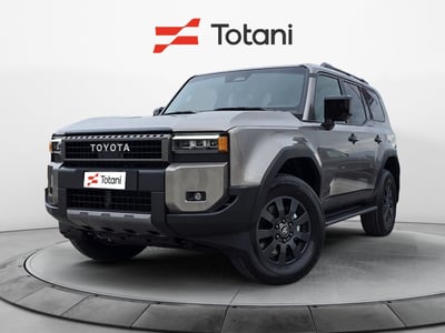 Toyota Land Cruiser 2.8 d-4d Adventure awd auto nuova a L&#039;Aquila