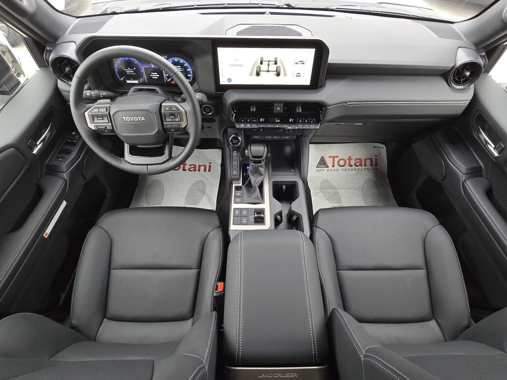 Toyota Land Cruiser nuova a L'Aquila (11)