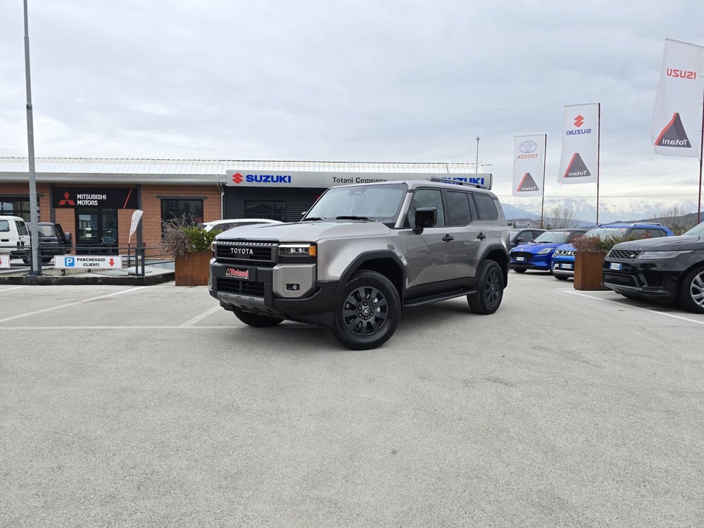 Toyota Land Cruiser nuova a L'Aquila (4)