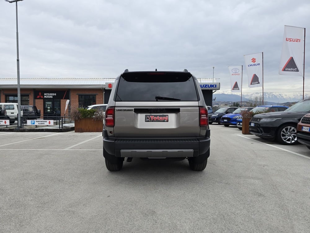 Toyota Land Cruiser nuova a L'Aquila (7)
