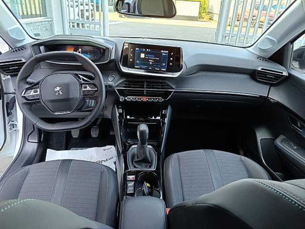 Peugeot 208 usata a Milano (11)