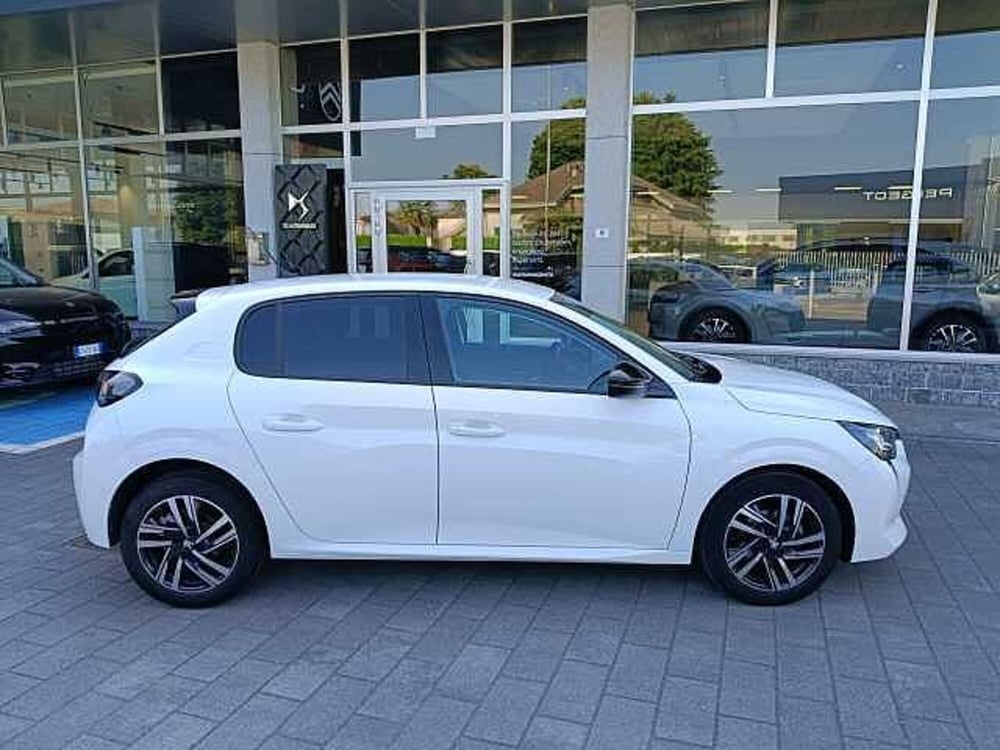 Peugeot 208 usata a Milano (9)