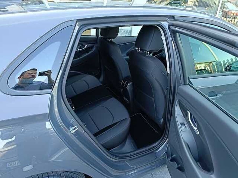 Hyundai i30 usata a Milano (15)