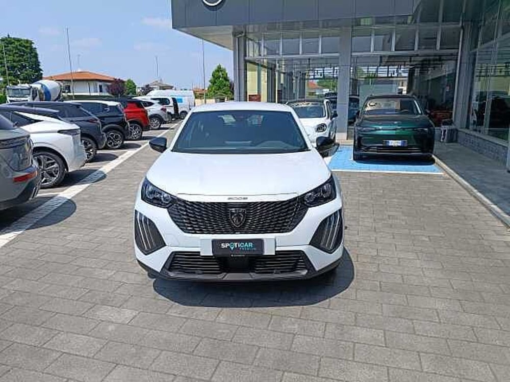 Peugeot 2008 nuova a Milano (2)