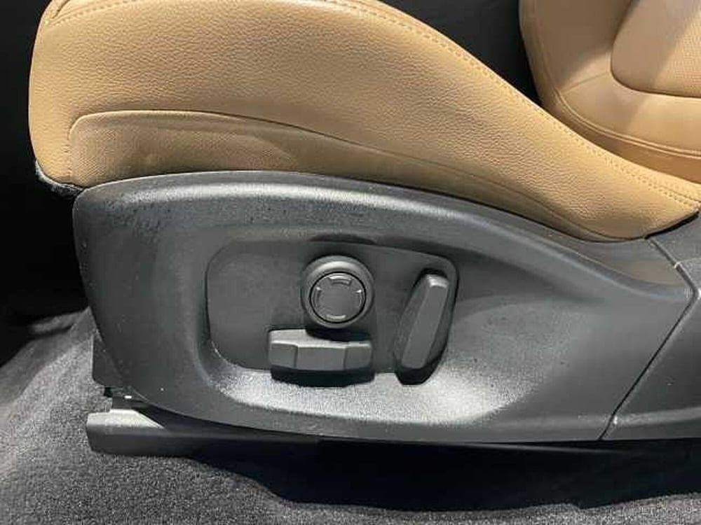 Jaguar E-Pace usata a Ravenna (16)