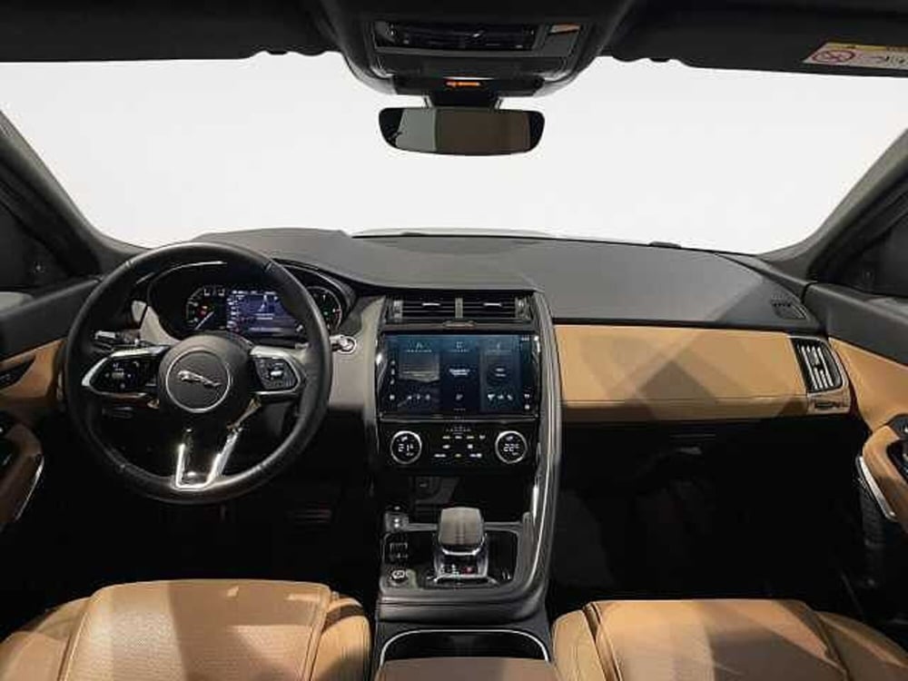 Jaguar E-Pace usata a Ravenna (5)