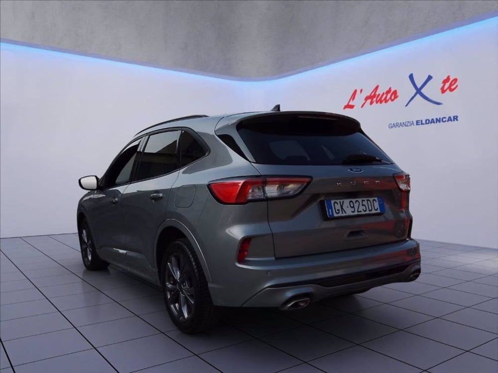 Ford Kuga usata a Milano (8)