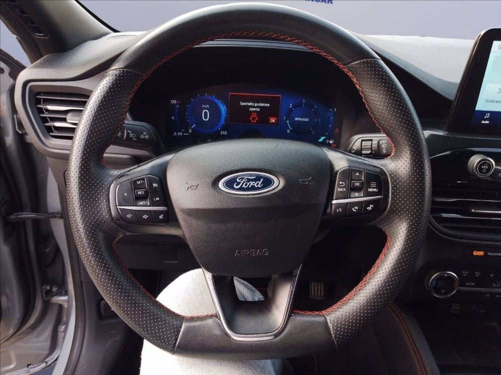 Ford Kuga usata a Milano (9)