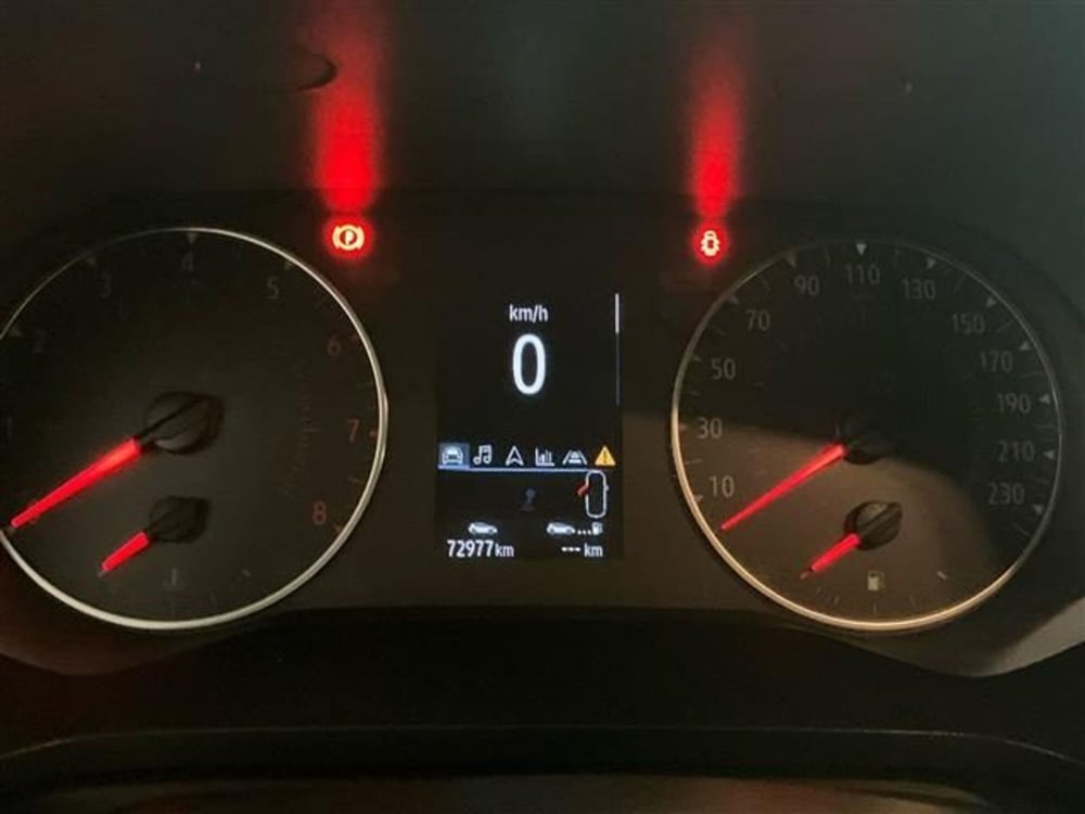 Renault Captur usata a Como (15)