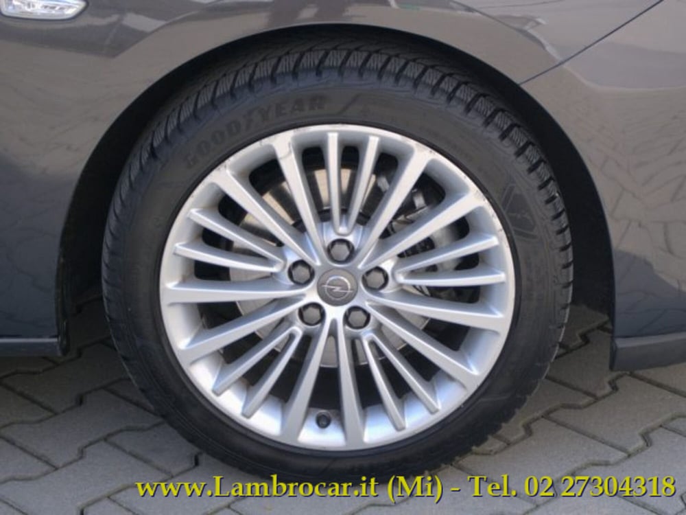 Opel Astra usata a Milano (12)