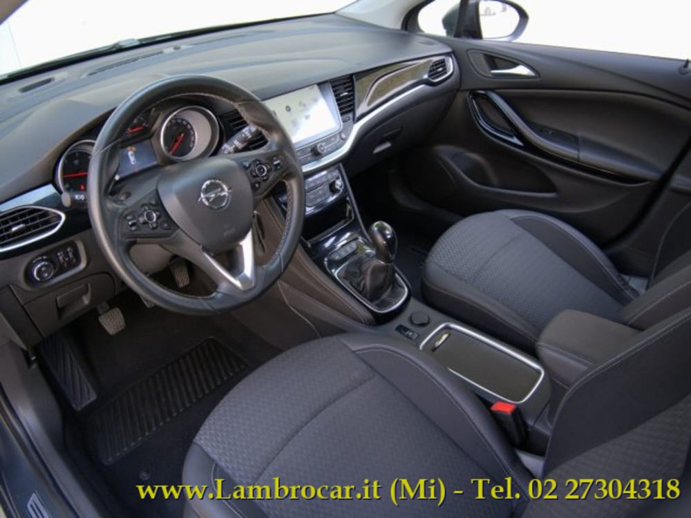 Opel Astra usata a Milano (3)