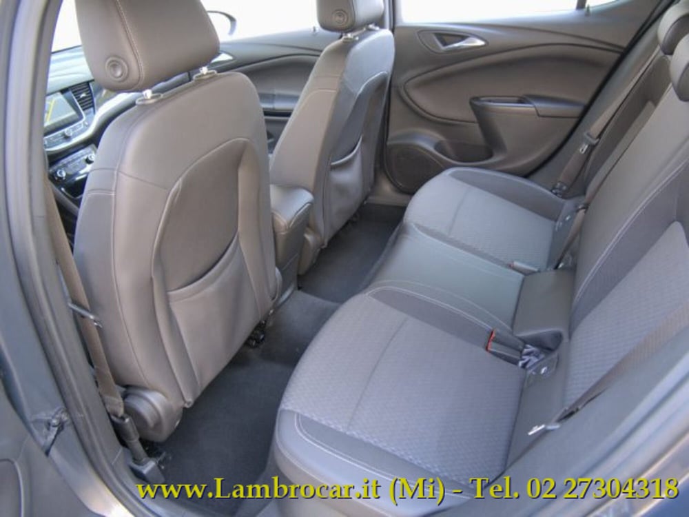 Opel Astra usata a Milano (5)